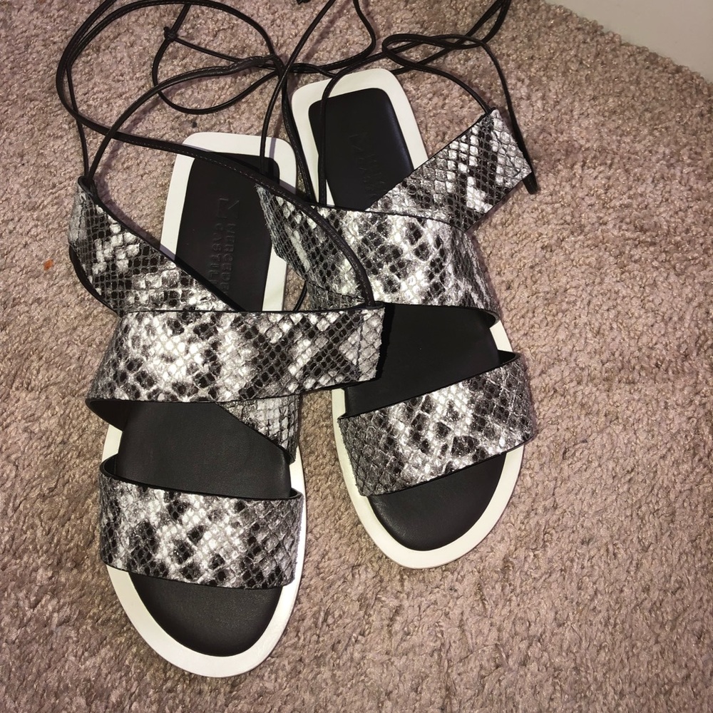 Mercedes Castillo Lace Up Sandal Python Print New - image 1